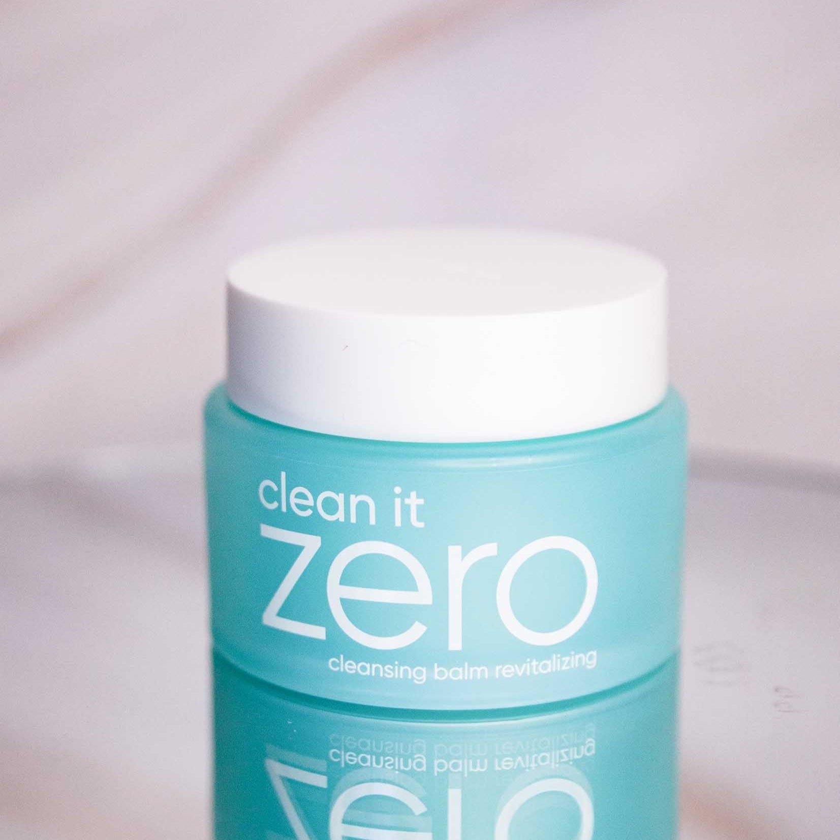 removedor de maquiagem cleanser oil cleanser clean it zero banila co clean it zero
removedor de maquiagem
cleanser oil
cleanser
clean it zero
banila co clean it zero
Banila Co - Clean It Zero Balm de Limpeza Original 100ml