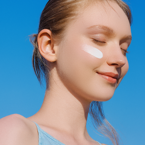 sunscreem
skin1004 madagascar centella hyalu-cica water-fit sun serum
SKIN1004 - Protetor Solar Madagascar Centella Hyalu-Cica Water-Fit SN Serum SPF50+ PA++++ 50ml
protetor solar skin1004