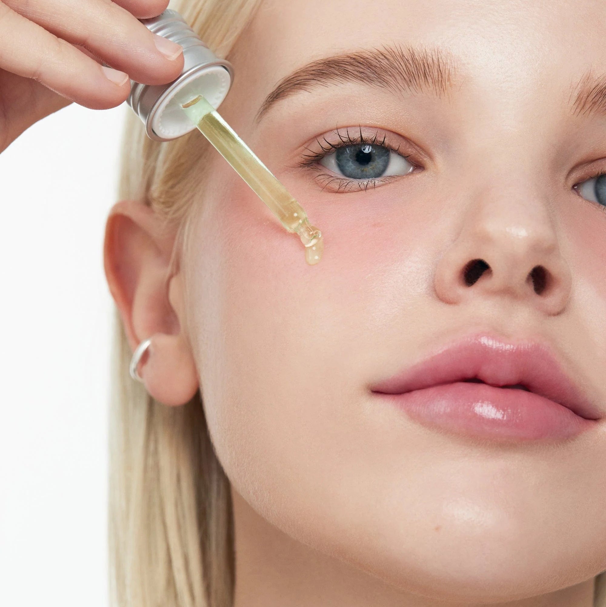 clarear pele

acne

cleanser

limpeza facial

KOUMITWO

cosmético coreano

SKIN COREANO